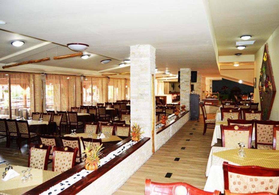 Puflene Resort Муригьол Экстерьер фото